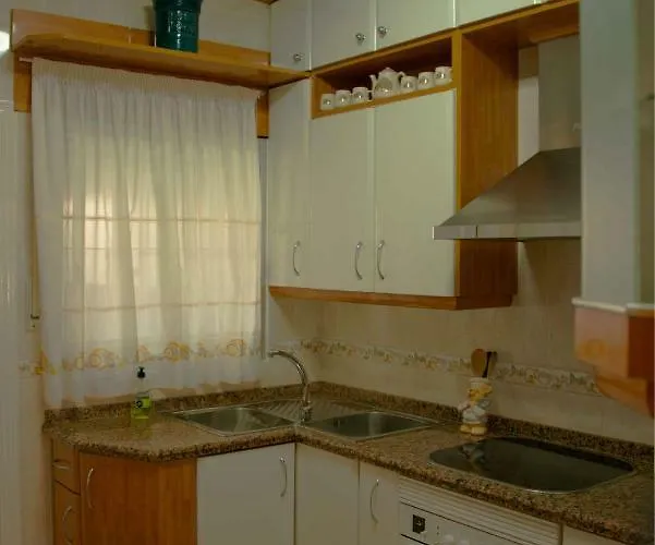 Casa Con Terraza Дом отдыха Кампоамор