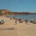 Casa Con Terraza Nyaraló